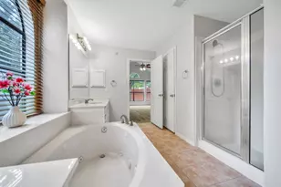 6414 Oakburl Ct, Sugar Land, TX 77479 - Photo 19