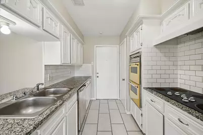 25114 Spring Ridge Drive, Spring, TX 77386 - Photo 11