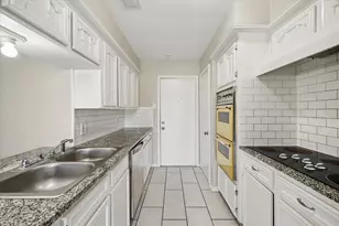 25114 Spring Ridge Dr, Spring, TX 77386 - Photo 11