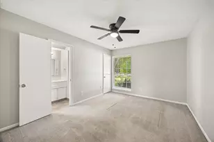 25114 Spring Ridge Dr, Spring, TX 77386 - Photo 13