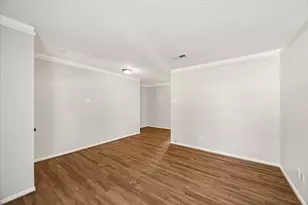 25114 Spring Ridge Dr, Spring, TX 77386 - Photo 5