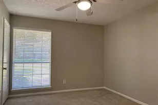 25114 Spring Ridge Dr, Spring, TX 77386 - Photo 31