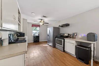 15185 Travis Lane, Willis, TX 77378 - Photo 9