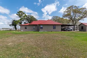 834 Co Rd 408, El Campo, TX 77437 - Photo 7
