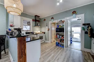 834 Co Rd 408, El Campo, TX 77437 - Photo 9