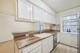 5917 Fairdale Ln, Houston, TX 77057 - Photo 19