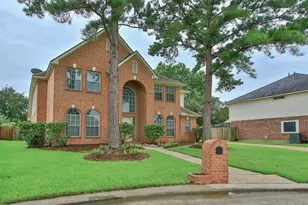 11711 Spring Path Ct, Tomball, TX 77377 - Photo 3