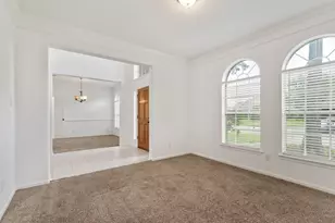 11711 Spring Path Ct, Tomball, TX 77377 - Photo 9