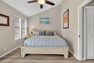 210 Oak Bay St, Rockport, TX 78382 - Photo 29