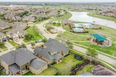 2214 Stillhouse Hollow Lane, Friendswood, TX 77546 - Photo 47