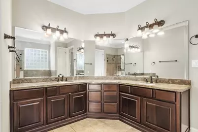 5511 Darnell Street, Houston, TX 77096 - Photo 23