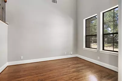 5511 Darnell Street, Houston, TX 77096 - Photo 7