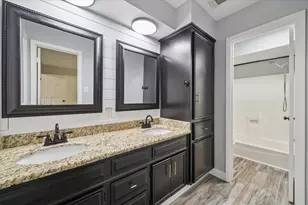 2007 7 Oaks Dr, Kingwood, TX 77339 - Photo 17