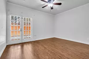 2001 Bering Dr, Houston, TX 77057 - Photo 25
