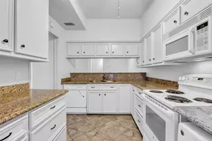 2001 Bering Dr, Houston, TX 77057 - Photo 17