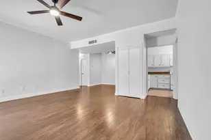 2001 Bering Dr, Houston, TX 77057 - Photo 13