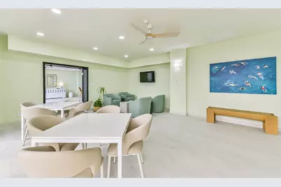 7310 Seawall Boulevard #404, Galveston, TX 77551 - Photo 11