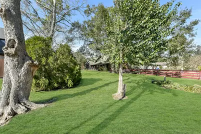 222 Quaker Drive, Friendswood, TX 77546 - Photo 27