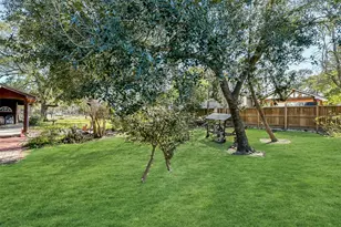 222 Quaker Dr, Friendswood, TX 77546 - Photo 29