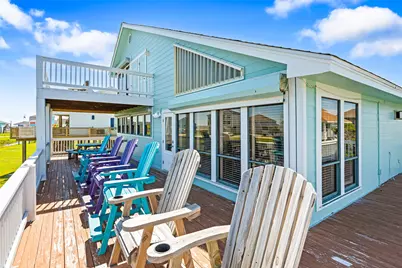 3040 Carioca Court, Crystal Beach, TX 77650 - Photo 5