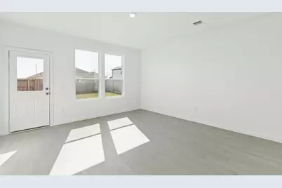 427 Ruby Ford Drive, Baytown, TX 77523 - Photo 9