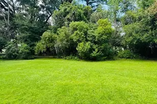 2120 Houston St, Orange, TX 77630 - Photo 11