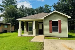 2120 Houston St, Orange, TX 77630 - Photo 1