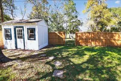 133 Cherry Tree Lane, Friendswood, TX 77546 - Photo 17