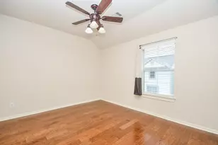 3126 Clearview Cir, Houston, TX 77025 - Photo 21