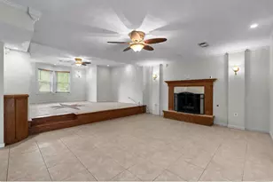 8515 Twelve Oaks Dr, Texas City, TX 77591 - Photo 9