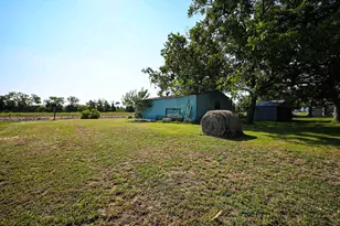 14920 Bj Dusek Rd, Wallis, TX 77485 - Photo 15