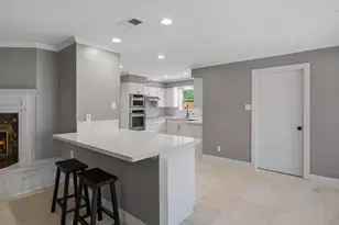 7730 Twin Hills Dr, Houston, TX 77071 - Photo 23