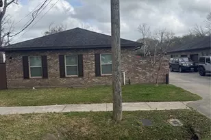 312-2 N Ormsby St, Alvin, TX 77511 - Photo 1