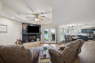 527 Caney Creek Dr, Livingston, TX 77351 - Photo 5