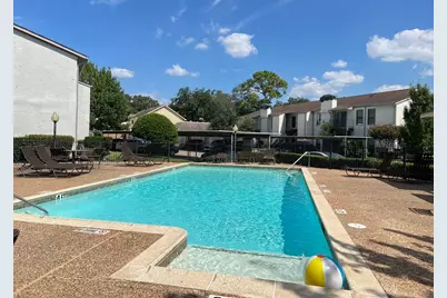 2425 Augusta Drive #17, Houston, TX 77057 - Photo 13