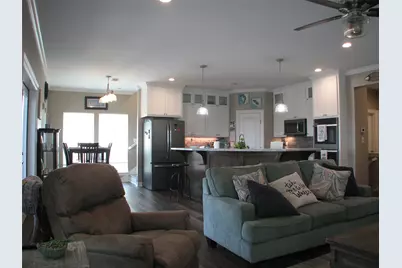 32 Trout Lane, Freeport, TX 77541 - Photo 9