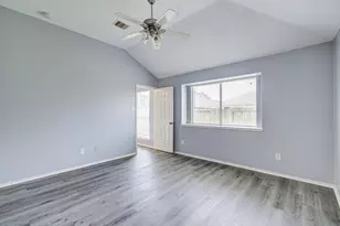 13915 Fort Nelson Dr, Houston, TX 77083 - Photo 35