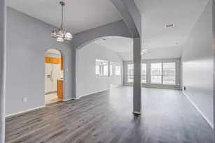 13915 Fort Nelson Dr, Houston, TX 77083 - Photo 11