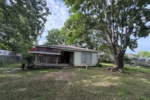 16005 Old Richmond Rd, Sugar Land, TX 77498 - Photo 11