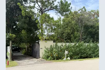 16005 Old Richmond Road, Sugar Land, TX 77498 - Photo 13
