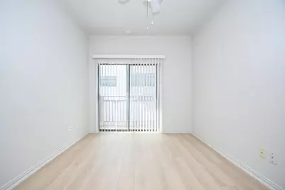 9400 Bellaire Boulevard #607, Houston, TX 77036 - Photo 17