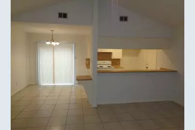 1616 Hazelwood Street #B, Conroe, TX 77301 - Photo 7