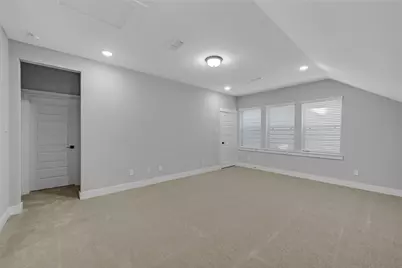 10972 Swang Link Drive, Houston, TX 77043 - Photo 23