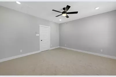 10972 Swang Link Drive, Houston, TX 77043 - Photo 19