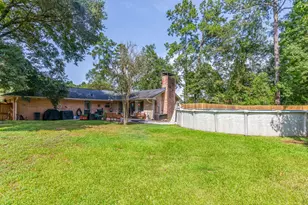 760 Pinecrest St, Vidor, TX 77662 - Photo 33
