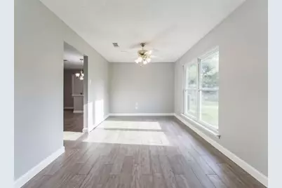 2135 Collingsfield Drive, Sugar Land, TX 77478 - Photo 5