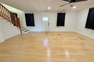 1213 32nd St, Galveston, TX 77550 - Photo 5