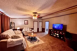 6575 Carnation, Lumberton, TX 77657 - Photo 3
