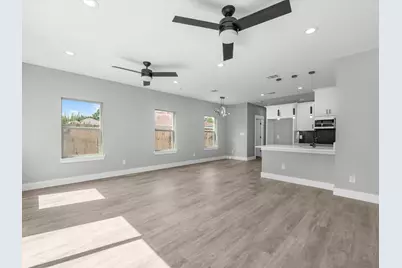 1836 Ferguson Way, Houston, TX 77088 - Photo 11
