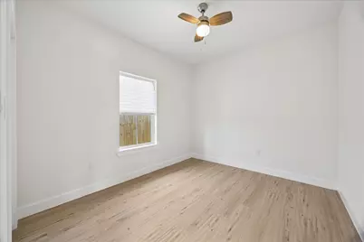 7702 Sealey Street, Houston, TX 77088 - Photo 21